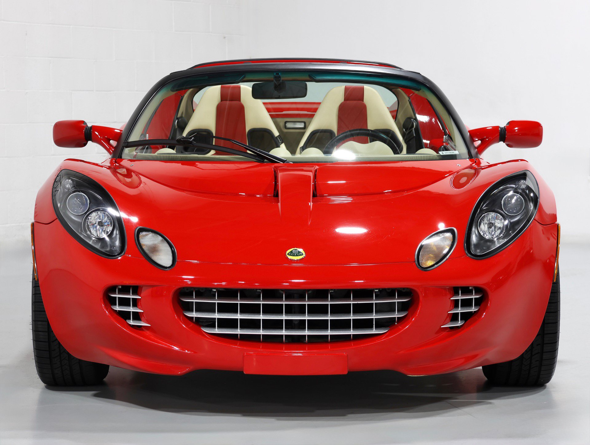 Used 2008 Lotus Elise RWD image 6