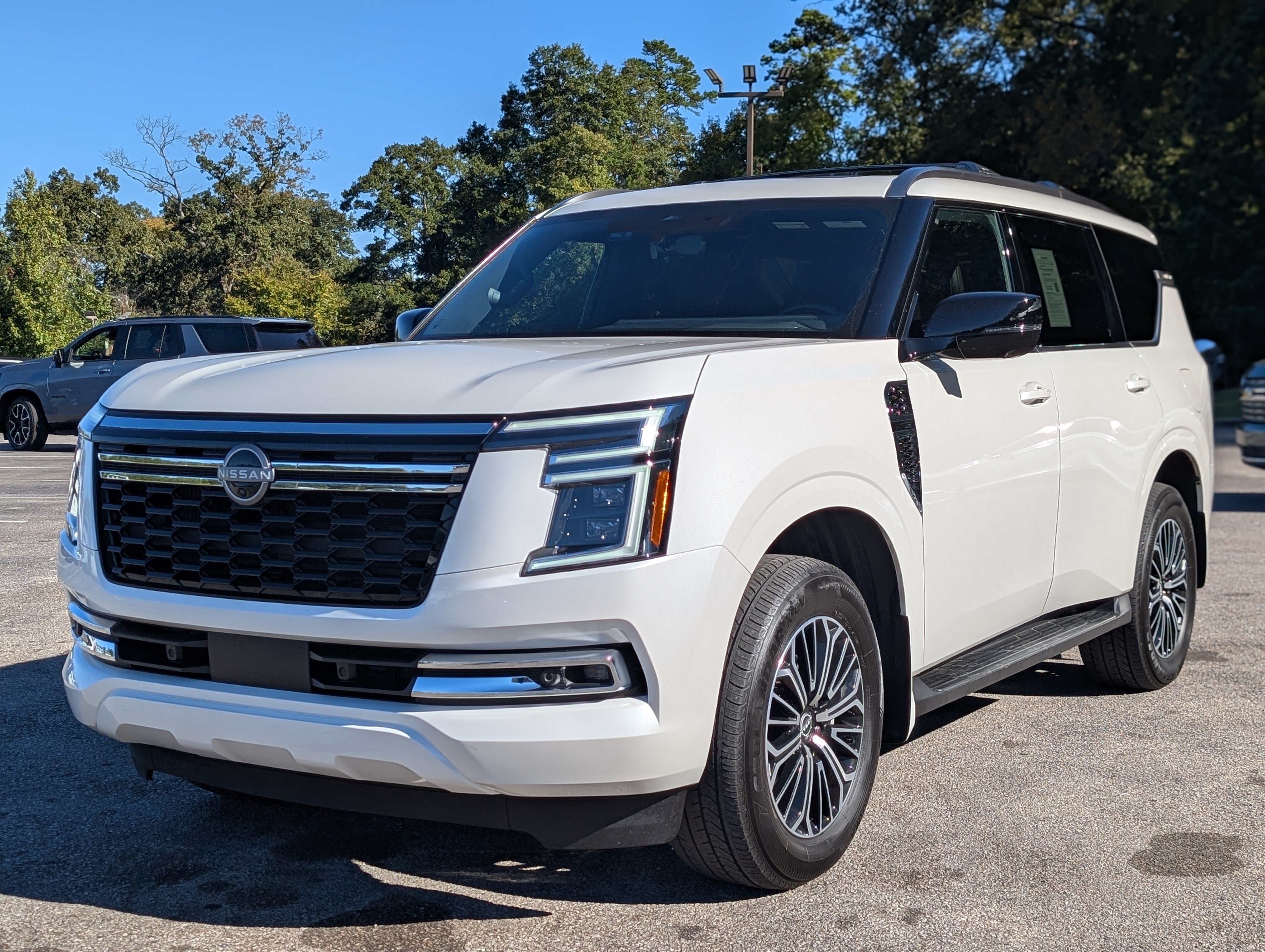 Used 2026 Nissan Armada Platinum RWD image 5
