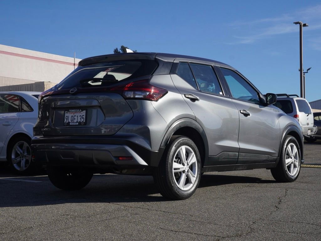 Used 2024 Nissan Kicks S image 4
