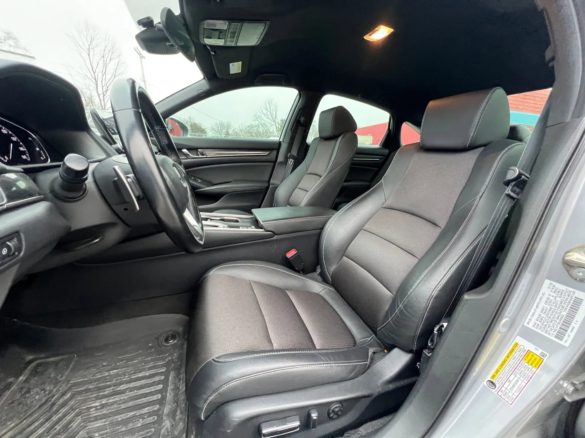 Used 2020 Honda Accord Sport image 8