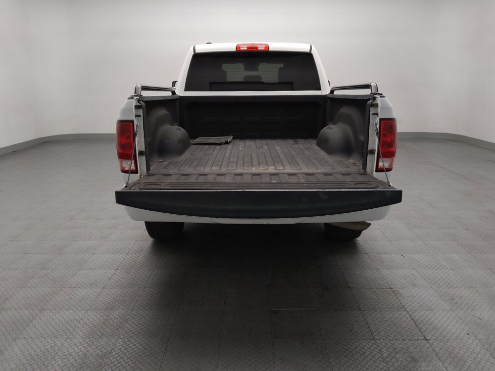 Used 2017 RAM 1500 Express RWD image 29