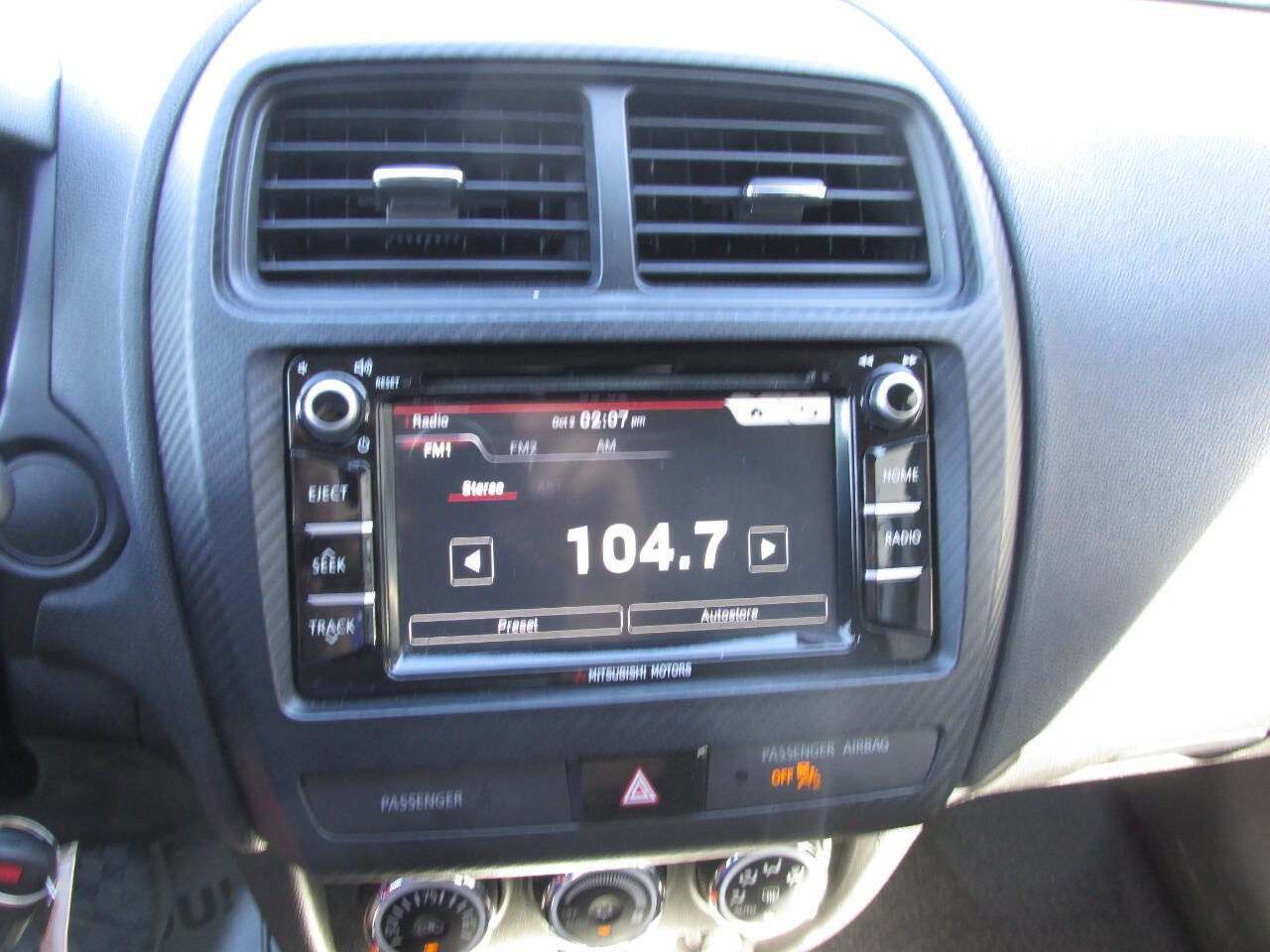 Used 2018 Mitsubishi Outlander Sport ES image 48