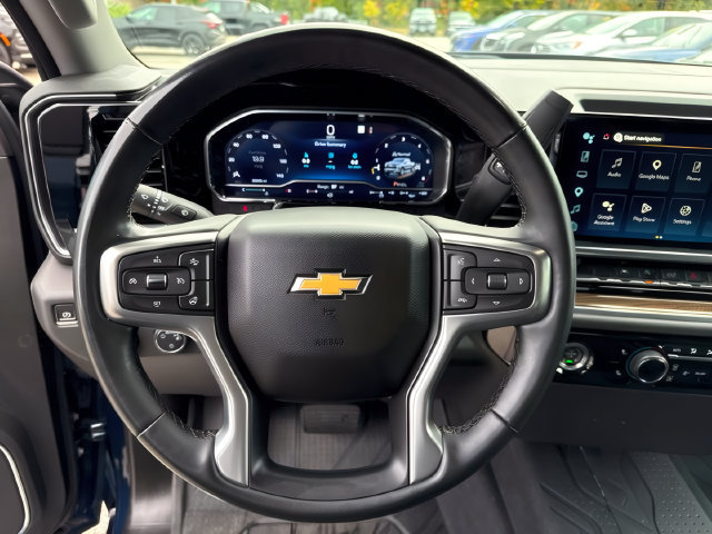 Used 2023 Chevrolet Silverado 1500 LT AWD/4WD image 23