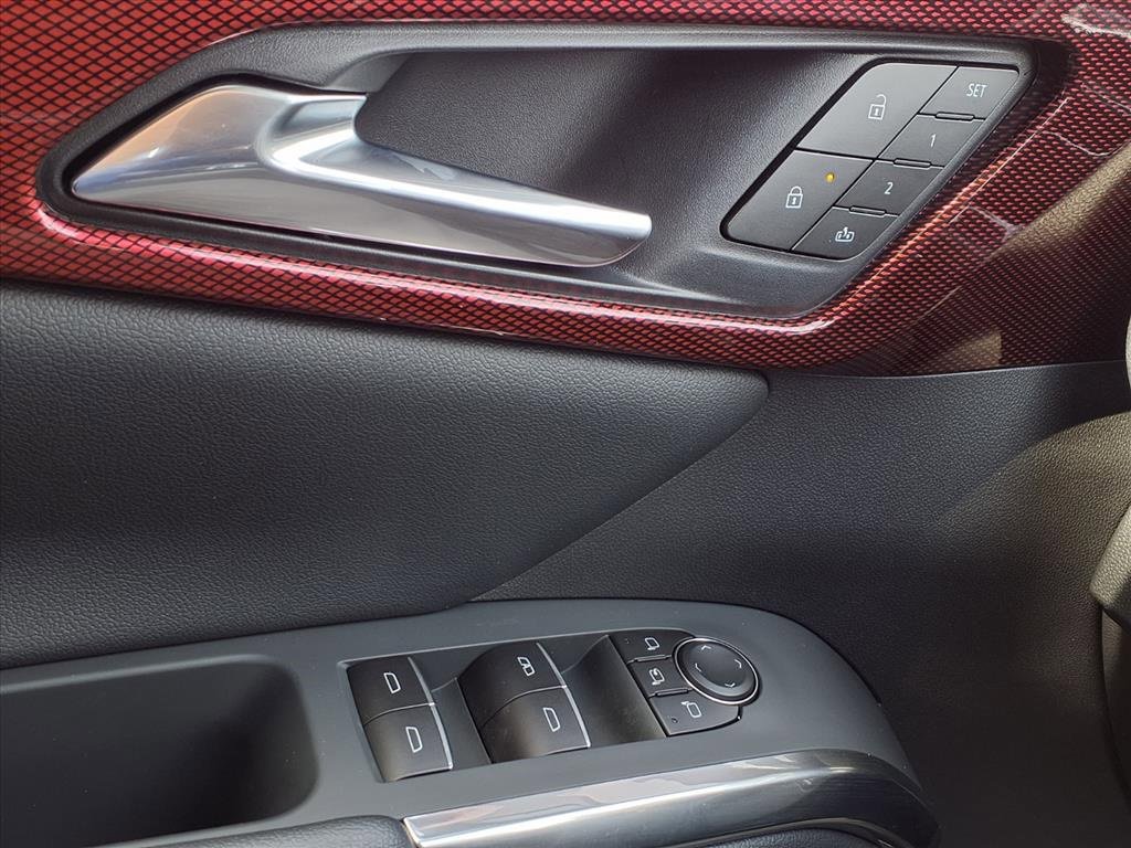 New 2026 Chevrolet Traverse RS image 18