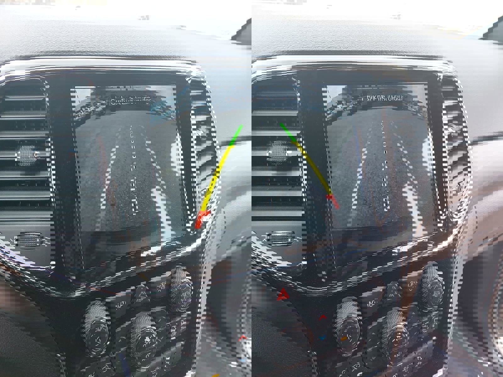 Used 2021 Jeep Grand Cherokee Laredo image 25