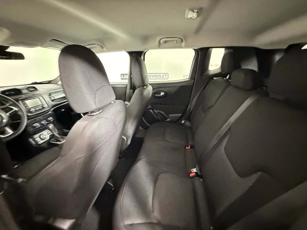 Used 2019 Jeep Renegade Sport w/ Sport Appearance Group image 14