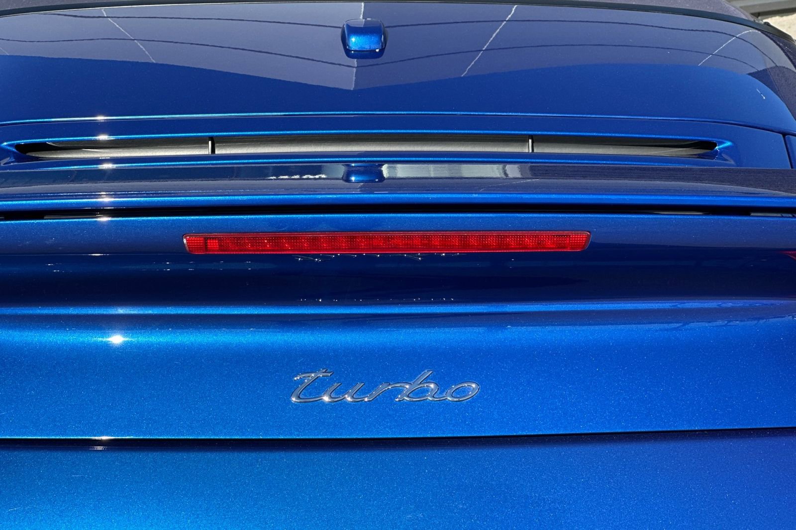 Used 2010 Porsche 911 Turbo image 35