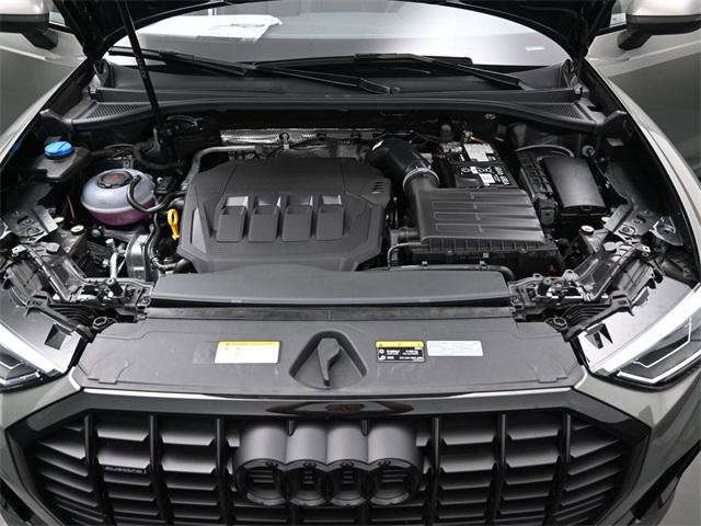New 2025 Audi Q3 2.0T Premium image 15