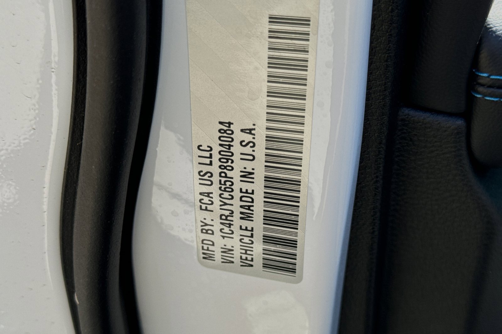 New 2023 Jeep Grand Cherokee Trailhawk w/ Advanced Protech Group II image 28