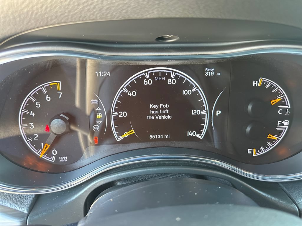Used 2021 Jeep Grand Cherokee Freedom Edition AWD/4WD image 27