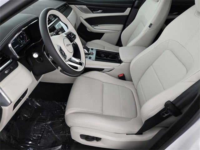 New 2026 Jaguar F-PACE R-Dynamic S image 10
