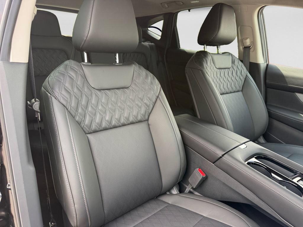 New 2027 Nissan Murano Platinum w/ Cargo Package AWD/4WD image 16