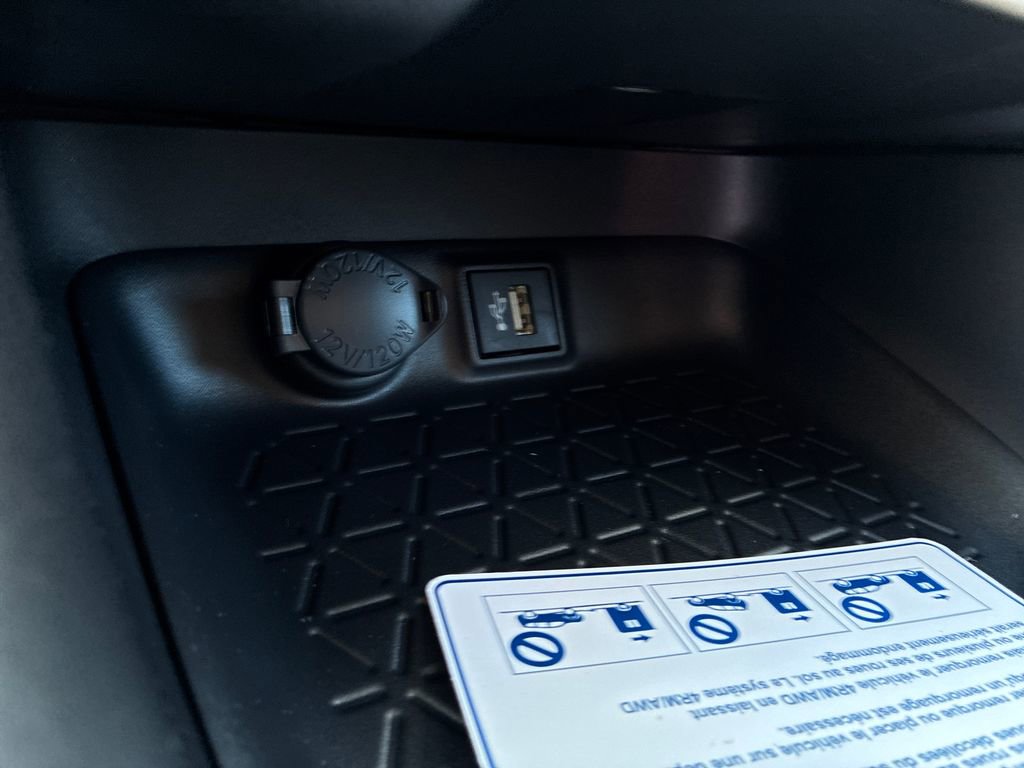 New 2025 Toyota RAV4 LE image 34