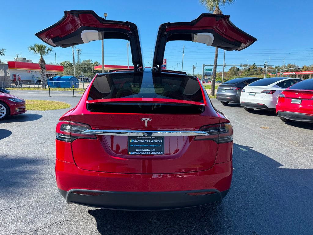 Used 2021 Tesla Model X Performance image 6