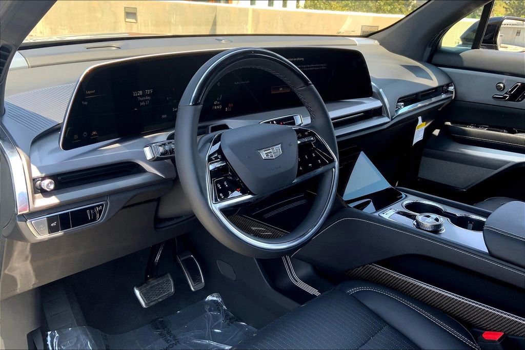 New 2026 Cadillac Vistiq Sport image 9