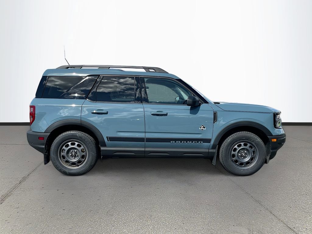 Used 2023 Ford Bronco Sport Outer Banks image 8