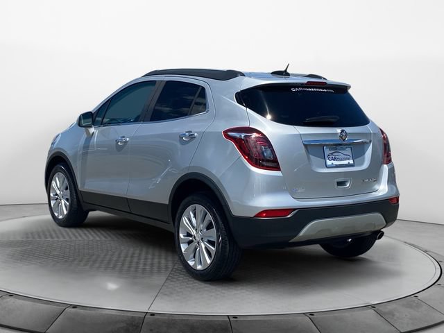 Used 2022 Buick Encore Preferred w/ Safety Package AWD/4WD image 3