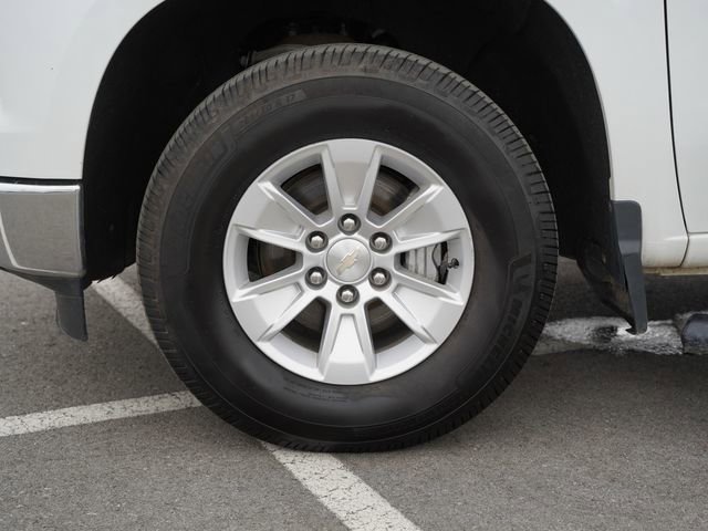 Used 2022 Chevrolet Silverado 1500 LT AWD/4WD image 11