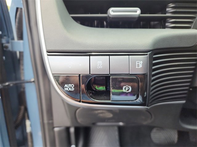 New 2025 Hyundai Ioniq 5 SE image 25