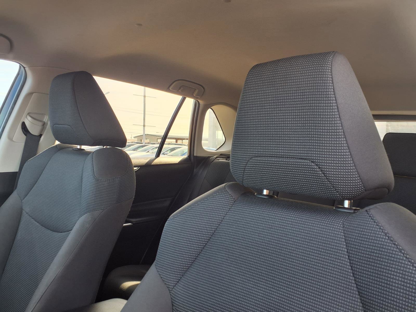 Used 2023 Toyota RAV4 LE image 17