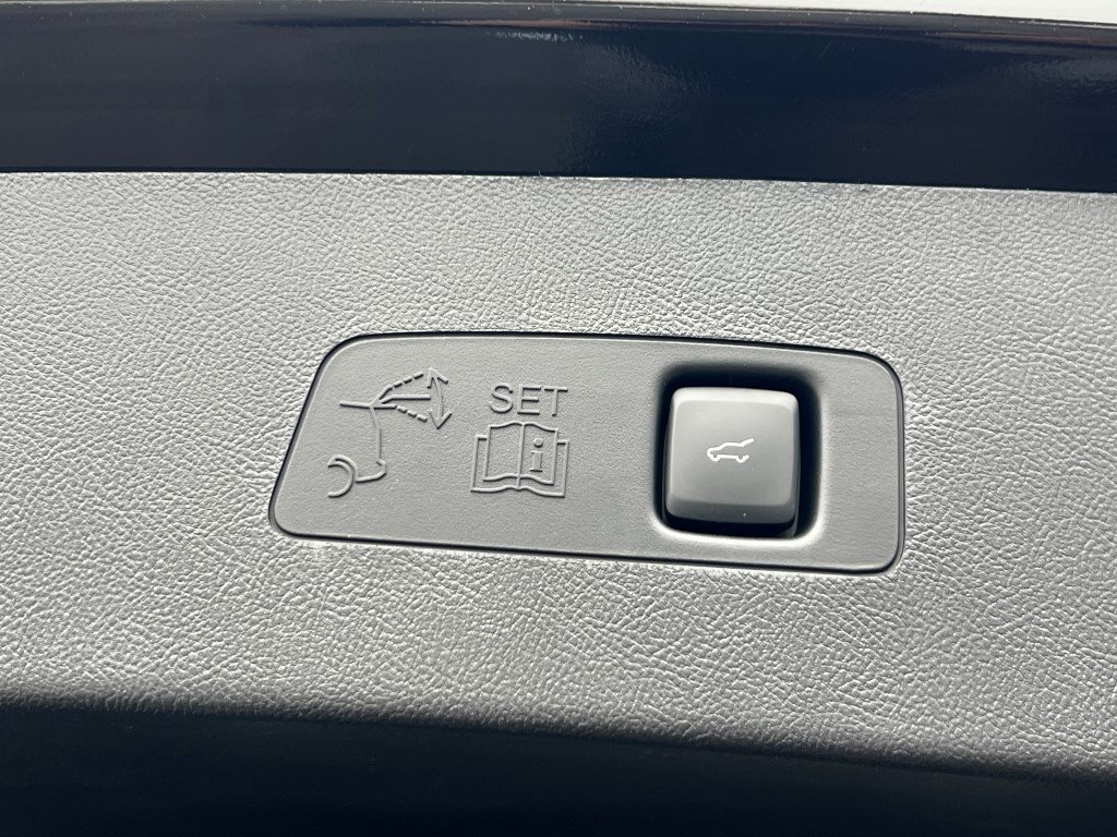 New 2026 Lincoln Corsair Reserve image 15