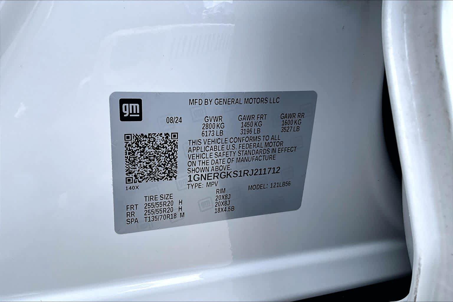 Used 2024 Chevrolet Traverse LT w/ Enhanced Driving Package FWD image 34