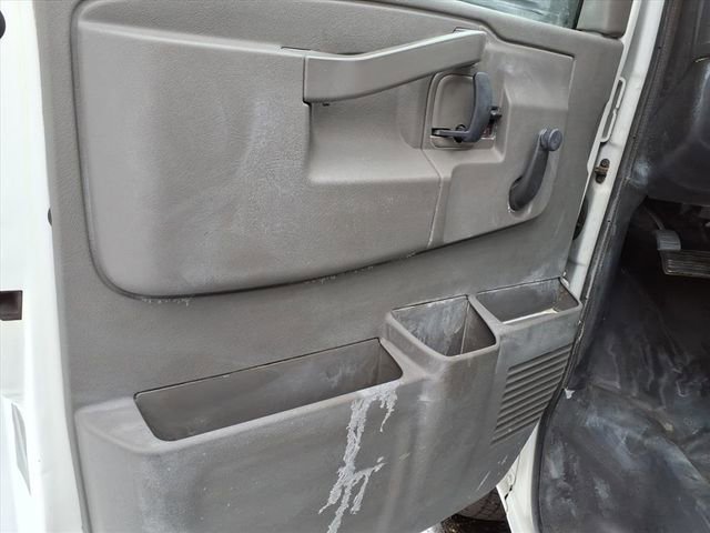 Used 2016 Chevrolet Express 3500 Work Van image 10