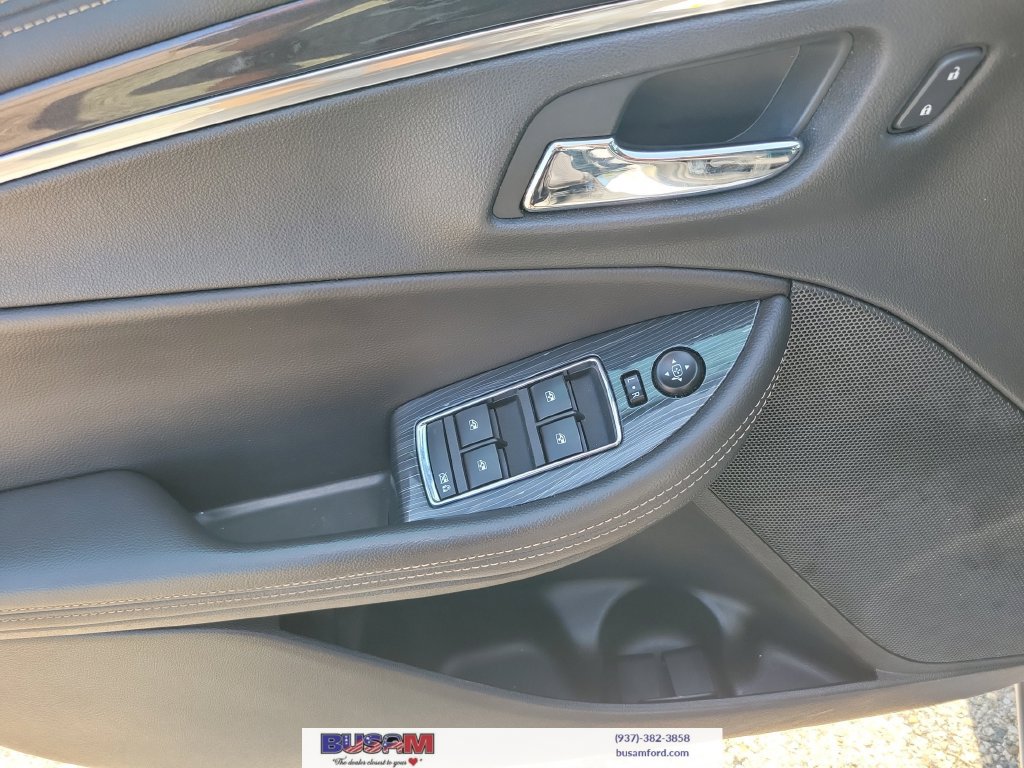 Used 2017 Chevrolet Impala LT w/ Convenience Package FWD image 11