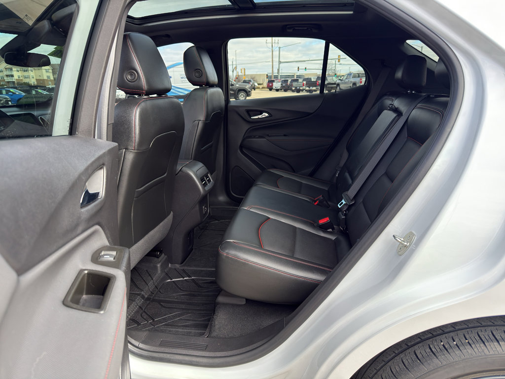 Used 2023 Chevrolet Equinox RS w/ RS Leather Package image 42