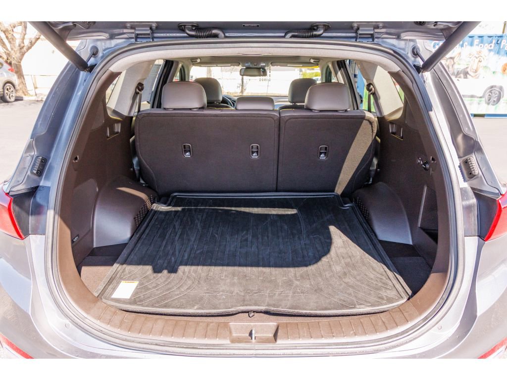 Used 2019 Hyundai Santa Fe AWD image 16