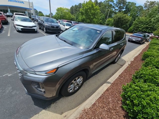 Used 2019 Hyundai Santa Fe SEL FWD image 4