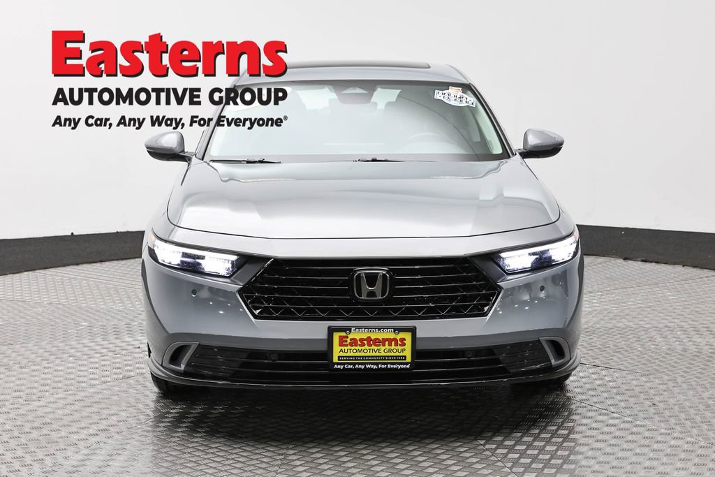 Used 2025 Honda Accord EX-L image 2