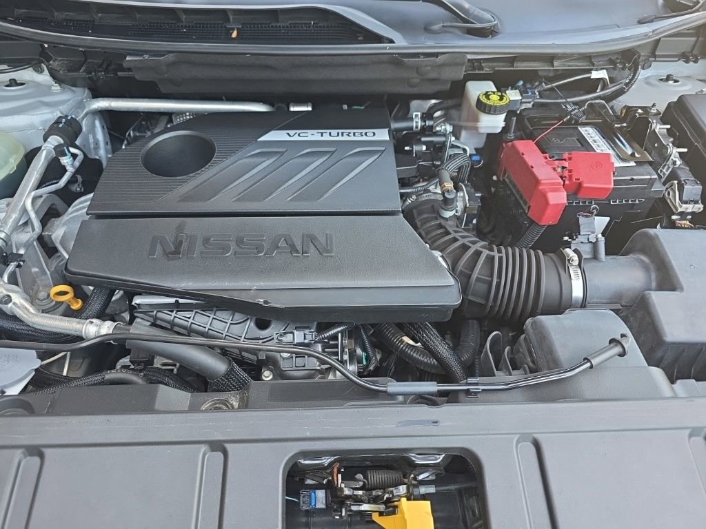 Used 2022 Nissan Rogue SV FWD image 32