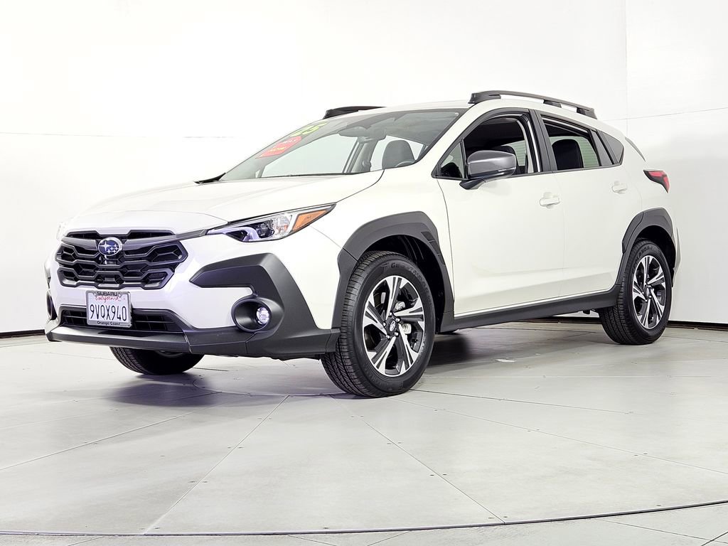 Used 2025 Subaru Crosstrek 2.0i Premium image 2