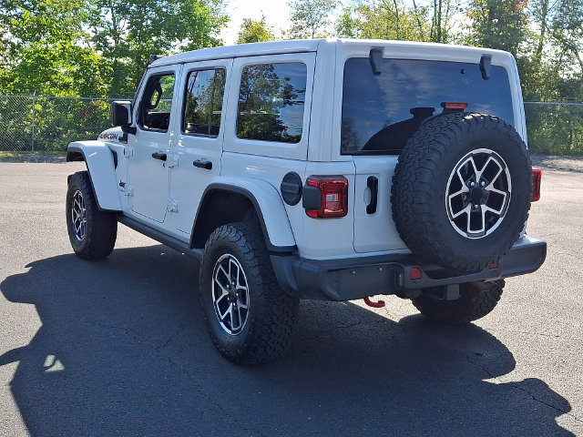 Used 2025 Jeep Wrangler Unlimited Rubicon w/ Safety Group AWD/4WD image 10