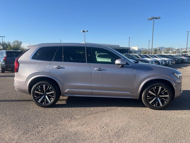 New 2026 Volvo XC90 B6 Core AWD/4WD image 2