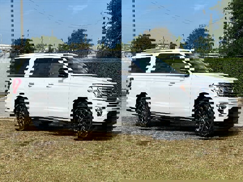 Used 2021 Ford Expedition Max Limited image 1