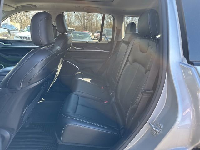 Used 2023 Jeep Grand Cherokee 4WD 4xe w/ Luxury Tech Group II image 14