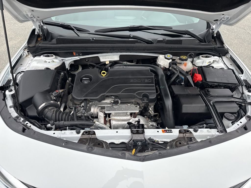 Used 2024 Chevrolet Malibu LT image 31