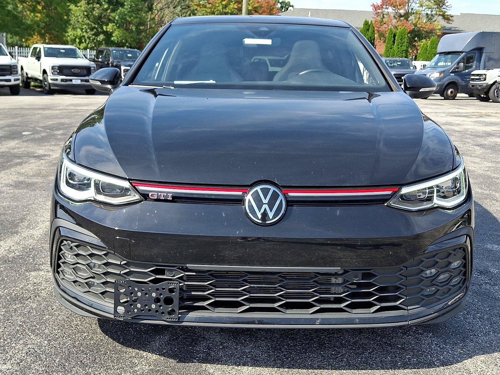 Used 2024 Volkswagen GTI SE FWD image 2