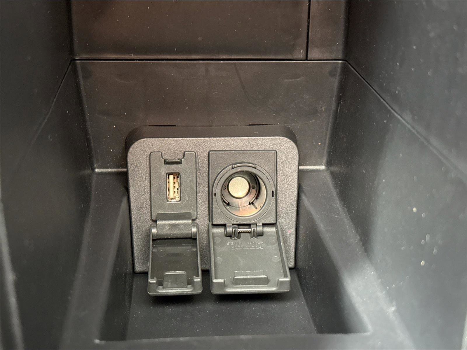 Used 2018 Honda Fit EX image 33