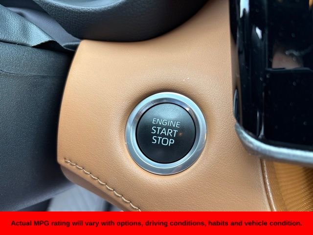 Used 2024 Toyota Highlander Platinum image 20