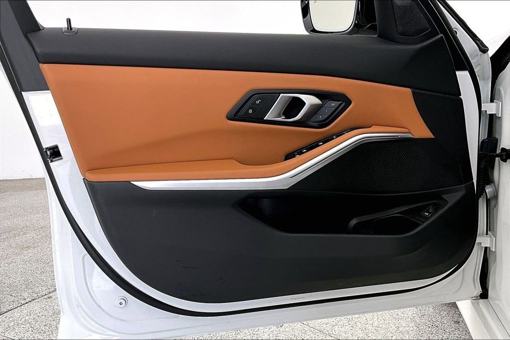 Used 2025 BMW 330i xDrive Sedan image 22