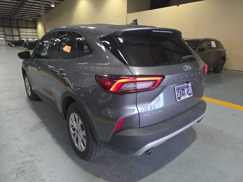 Used 2025 Ford Escape Active FWD image 8