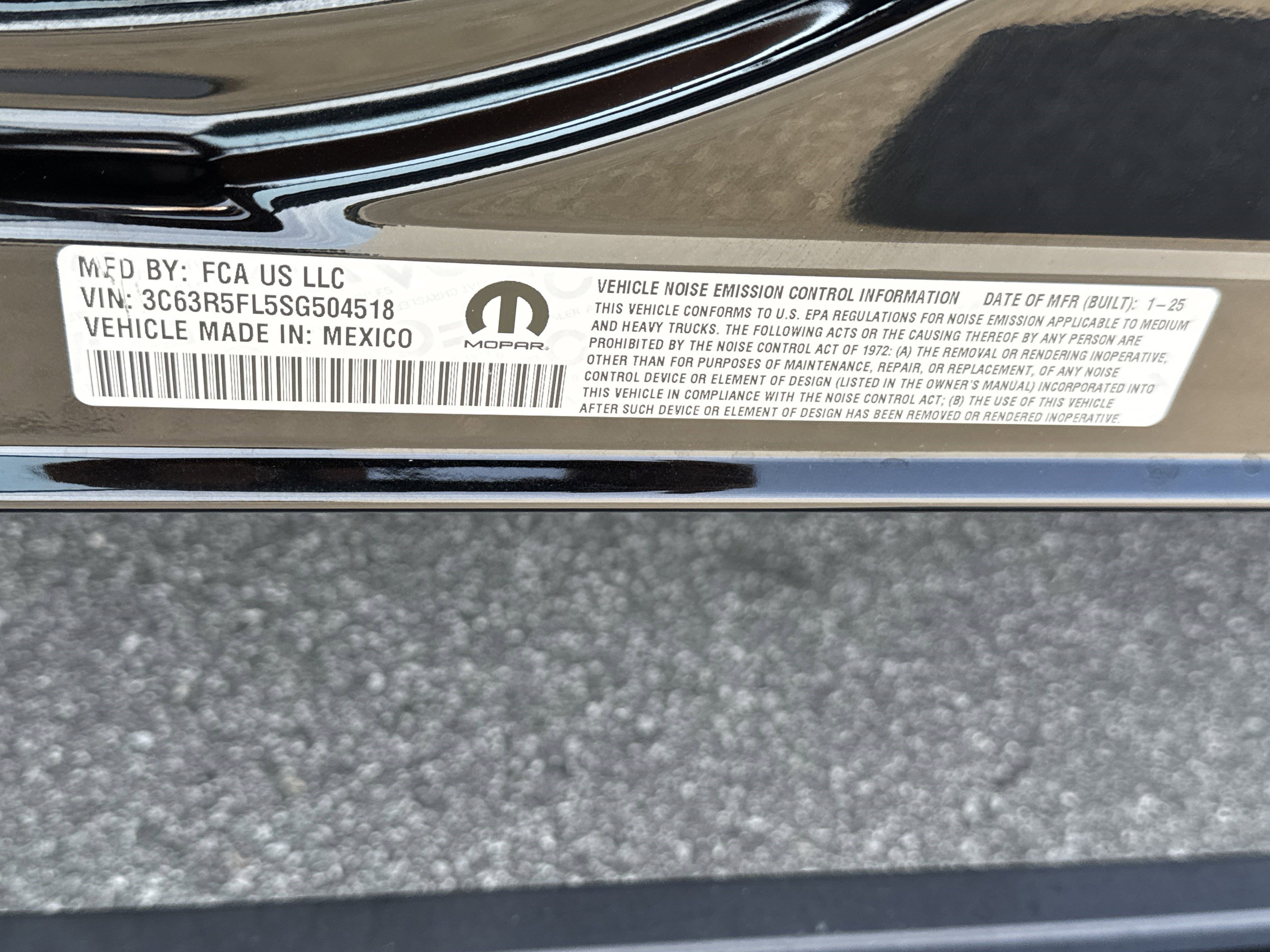 New 2025 RAM 2500 Laramie image 38