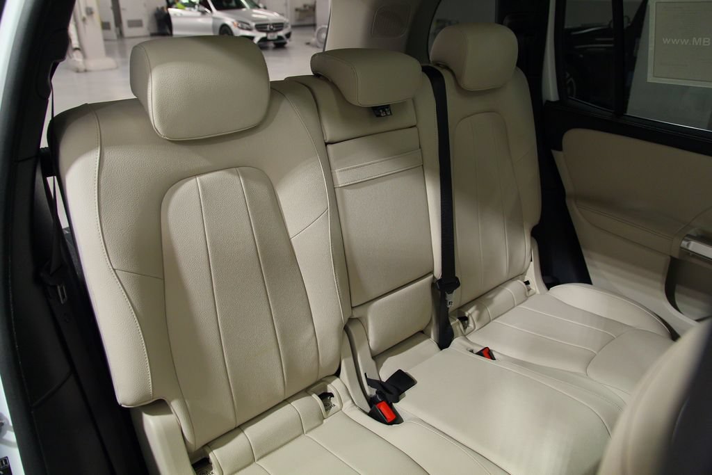 Certified 2023 Mercedes-Benz GLB 250 4MATIC image 26