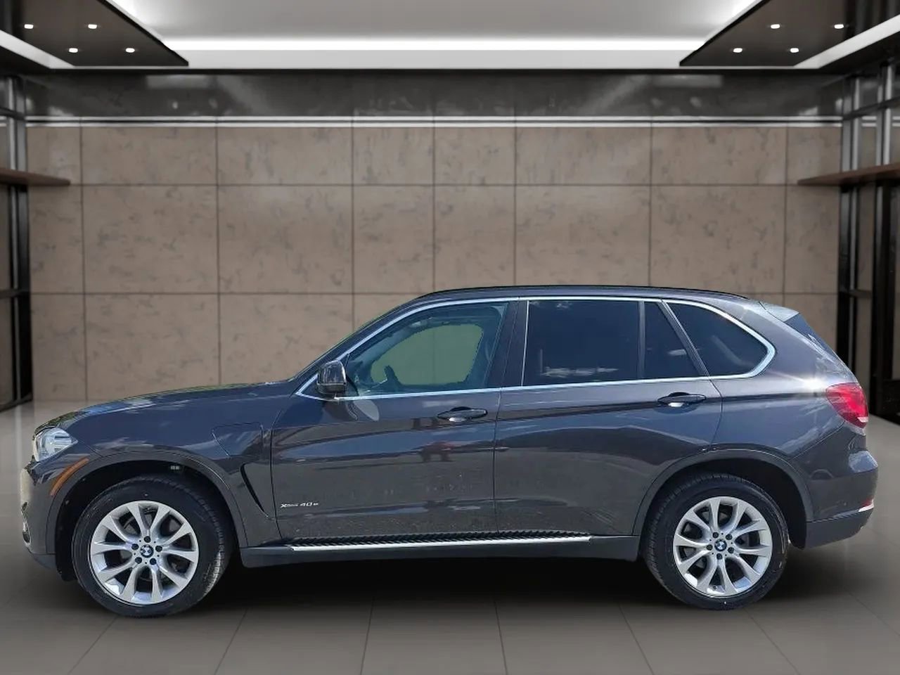 Used 2016 BMW X5 xDrive40e AWD/4WD image 5
