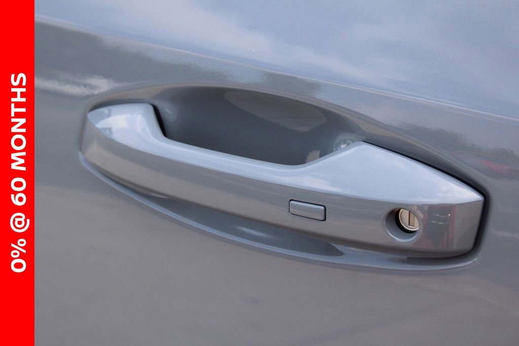 New 2025 Nissan Murano SL image 9