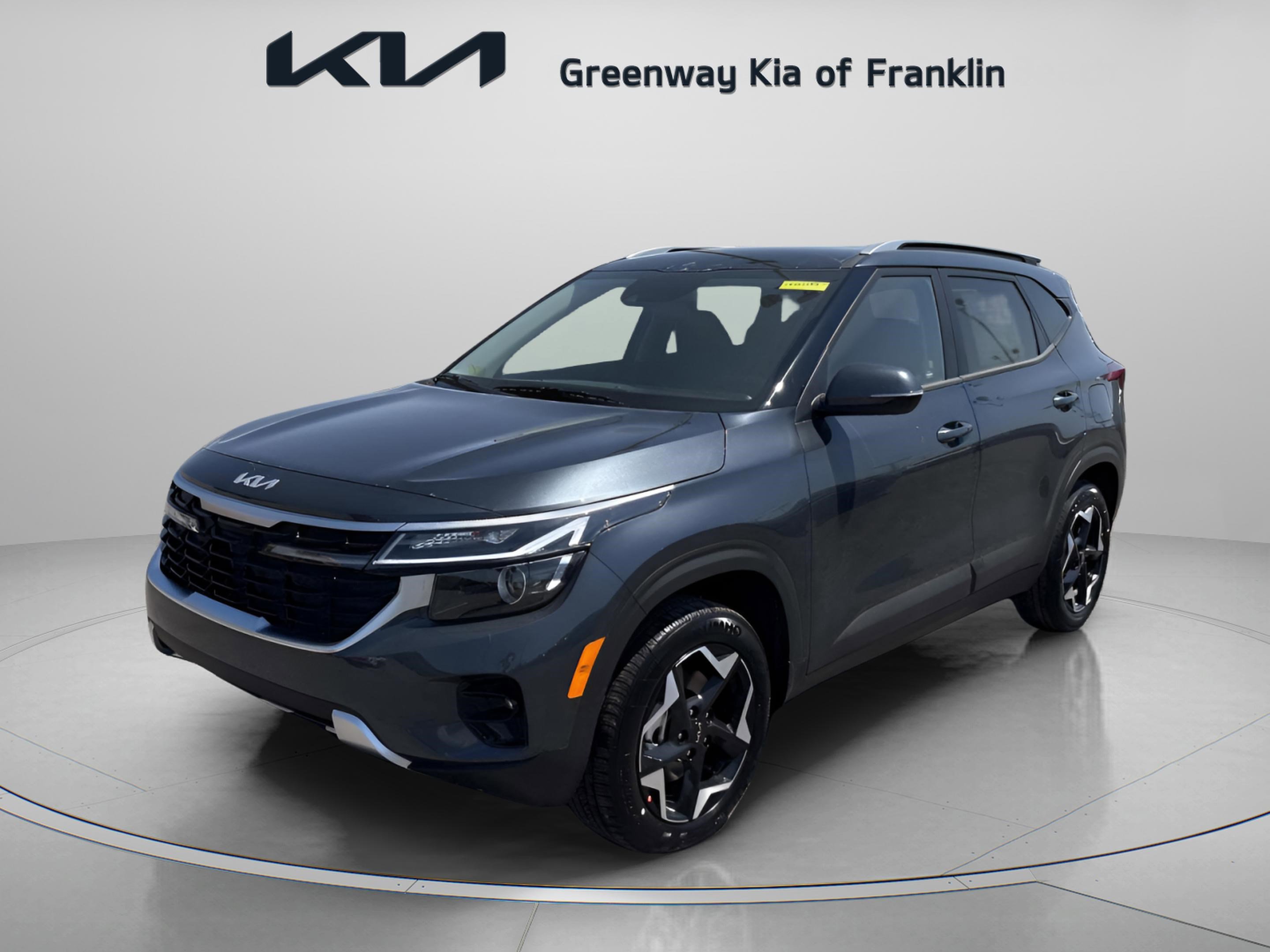 New 2026 Kia Seltos S image 3