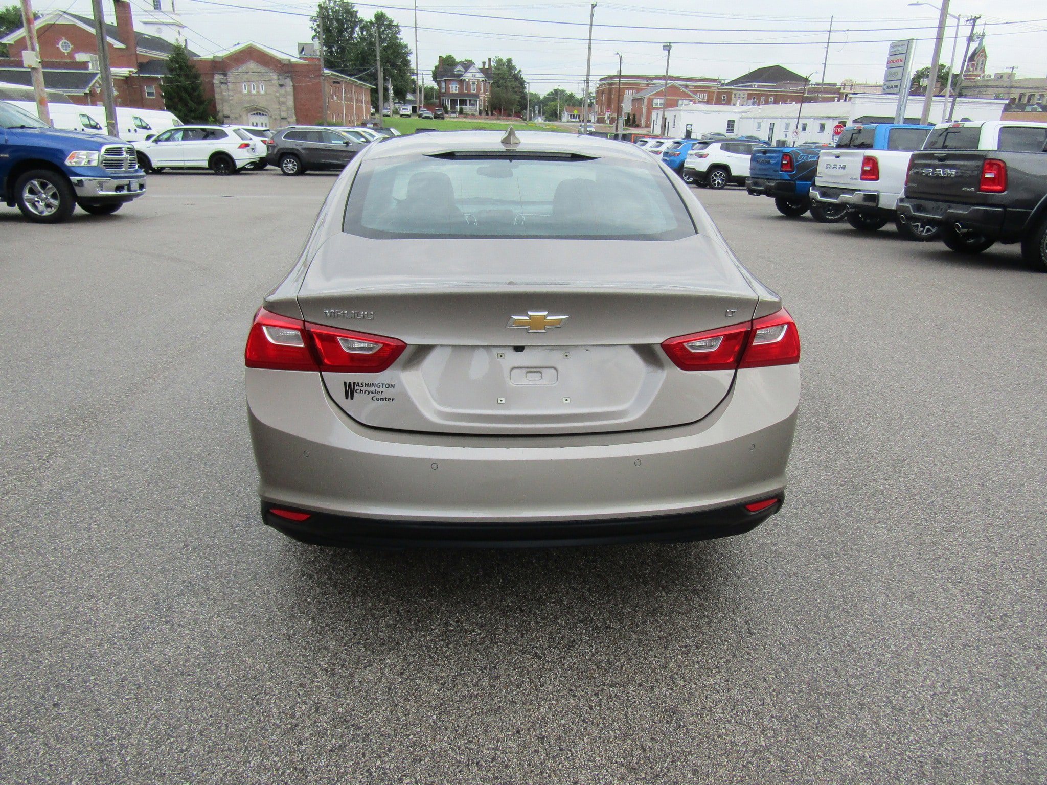 Used 2024 Chevrolet Malibu LT FWD image 4